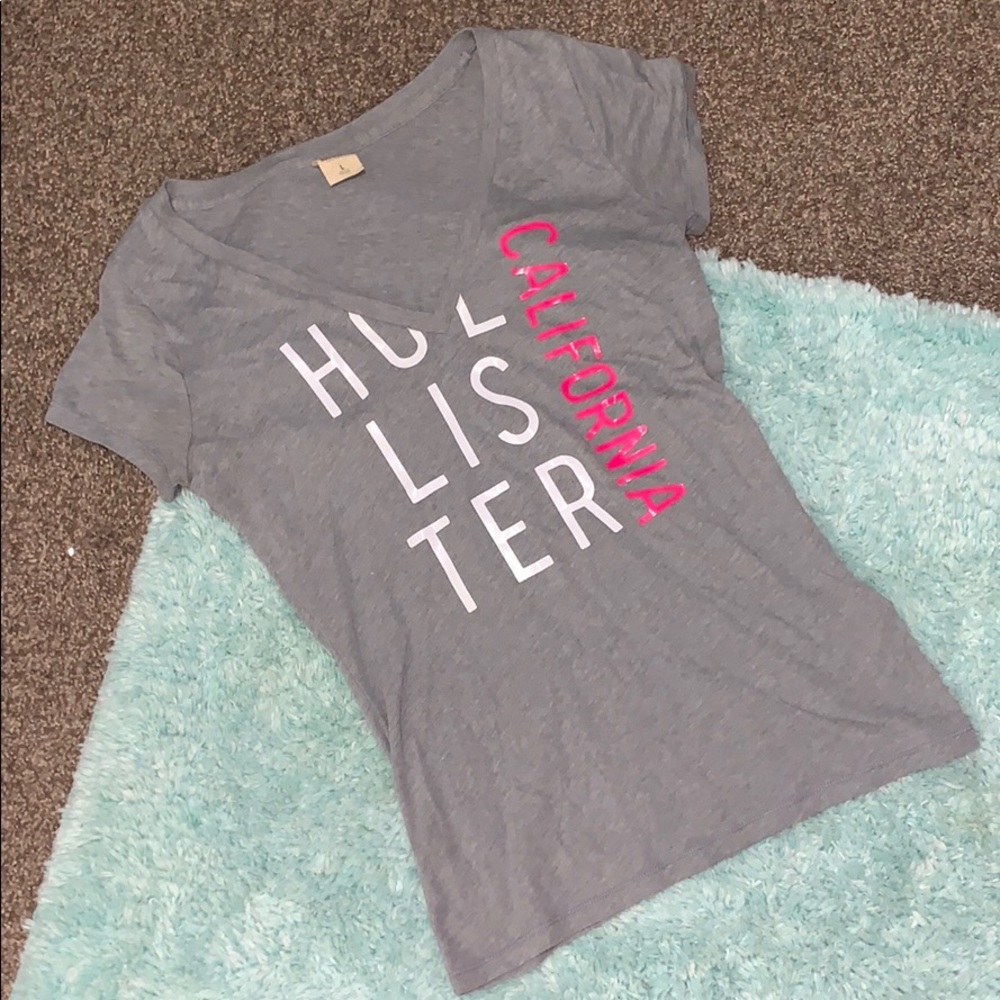 Hollister fitted tee
